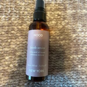 NOOD boob savior spray